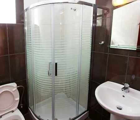 Stefania 2 アパート